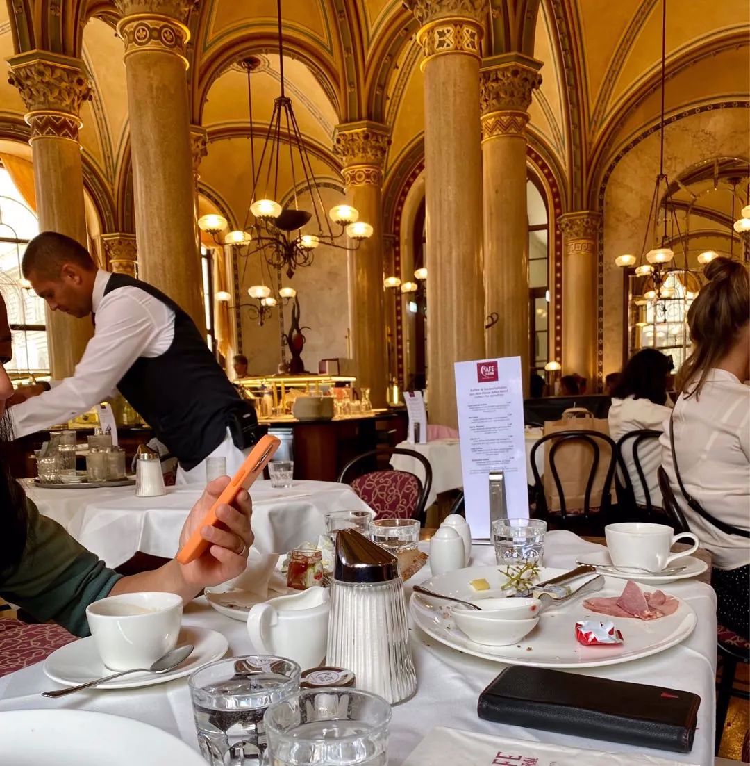 多眼看世界｜“此生必去”的著名咖啡馆- 加拿大乐活网