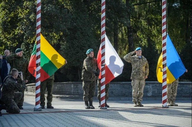 cacfe2a1f35359fb7155737b4a096a55