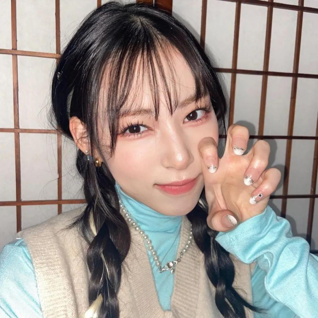 a9d7cfc9d5c0d2f5dbf9d7da1f151881_WUJ8jEsx5AiH