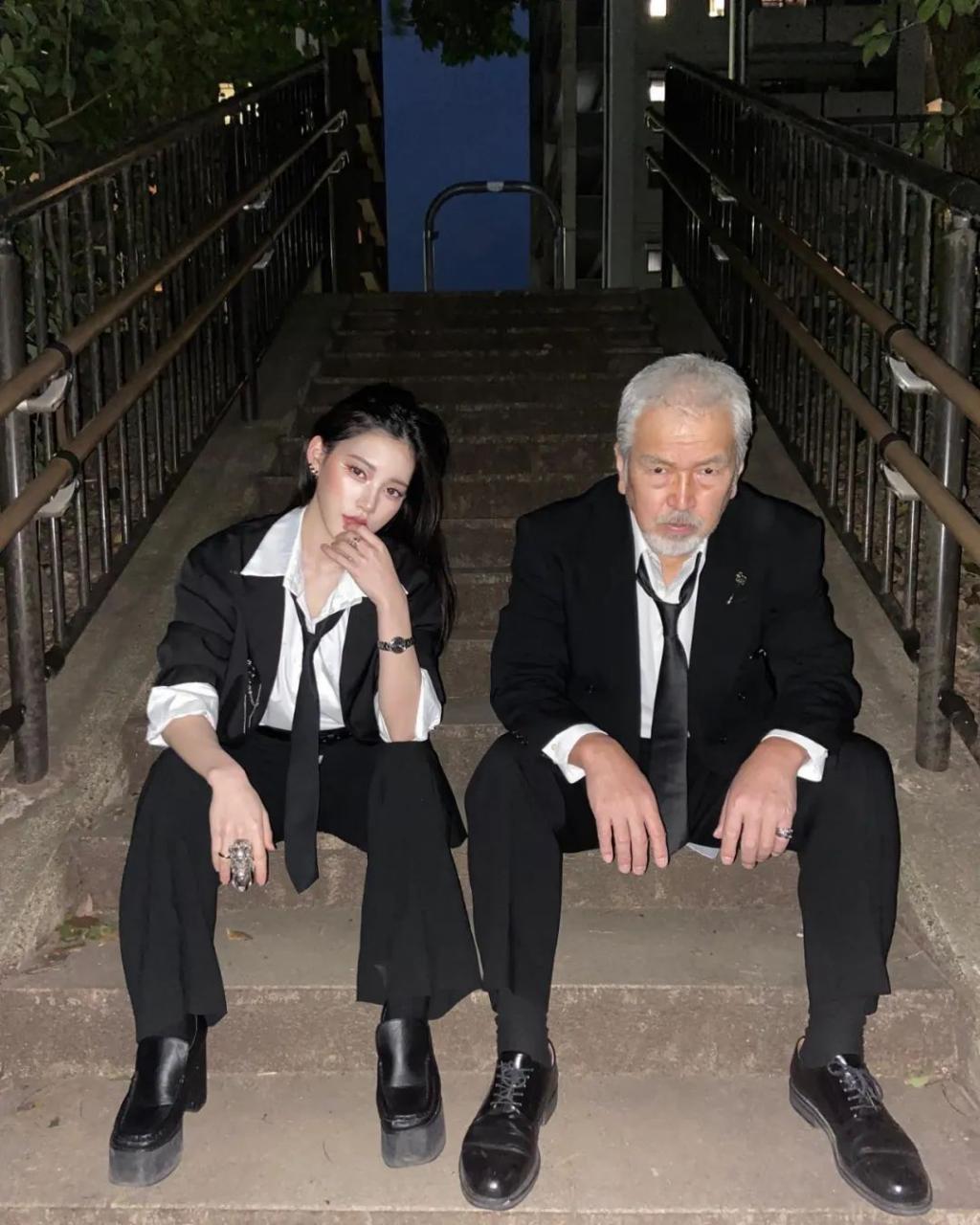 c8aa12d450e0597ebed3943e5bb996fa_EwZIxsOzUVpS