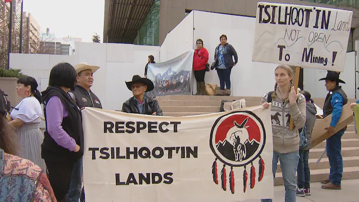 tsilhqotin-taseko-mine-or-cuivre