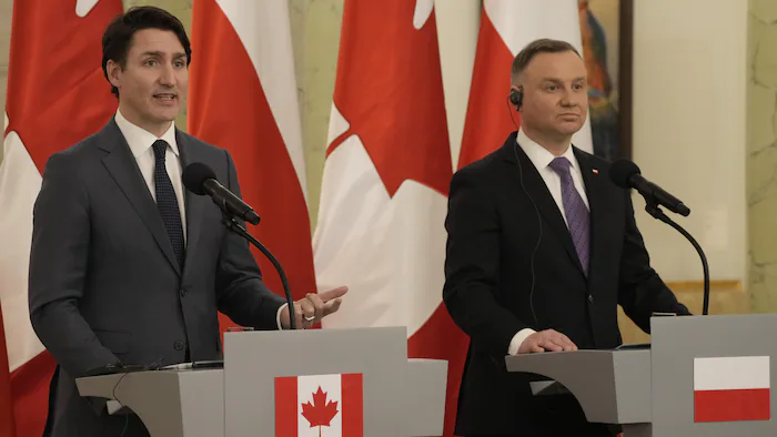 ukraine-refugie-guerre-pologne-trudeau