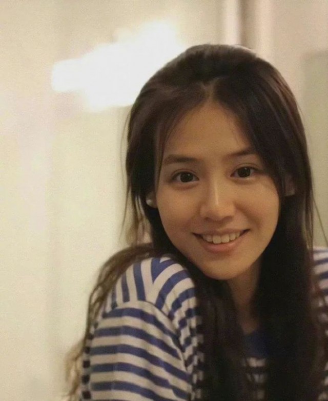 1_0A403C52_30_l5vxp 1_0A403C52_30_l5vxp