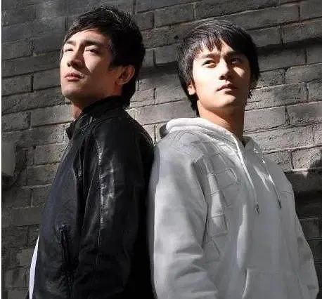 1_0A403C52_39_ne615 1_0A403C52_39_ne615