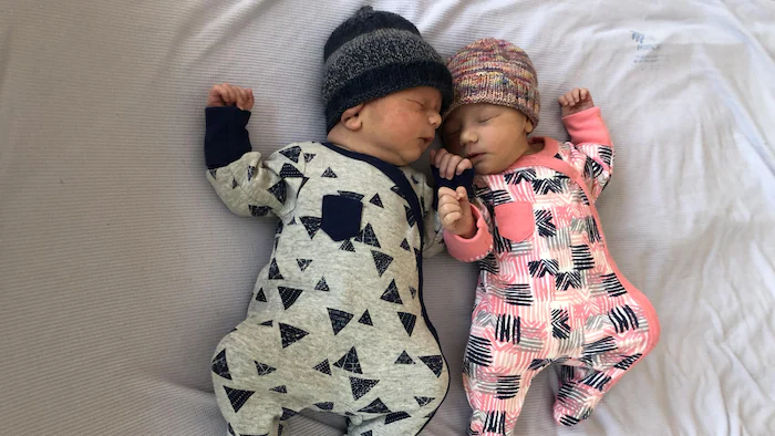 jumeaux-jaxon-celeste-premiers-bebes-annee-2019-quebec_6272df48150ee