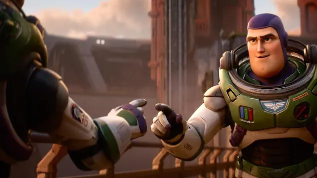 buzz-leclair-film-chris-evans_62aa1ecd695bf