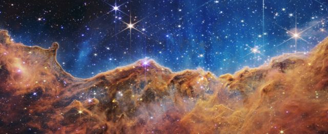 125880468_cosmic_cliffs_in_carina_nircam_pillars_62cee0c3de063