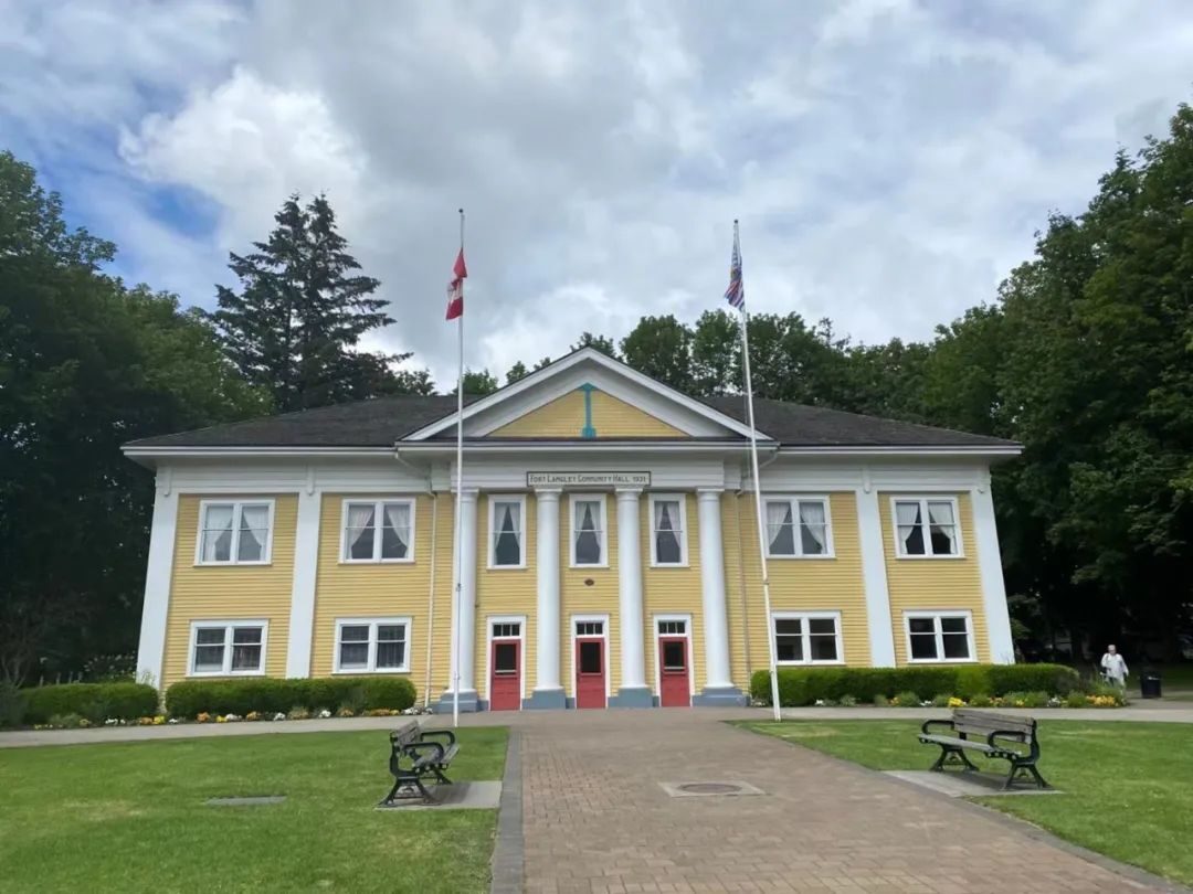 f3e83ebb8ba64bc78602583b47e9bfbe_6lnl2