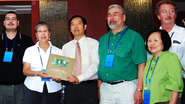 lily-chow-an-lilian-dyke_y7kr2 lily-chow-an-lilian-dyke_y7kr2