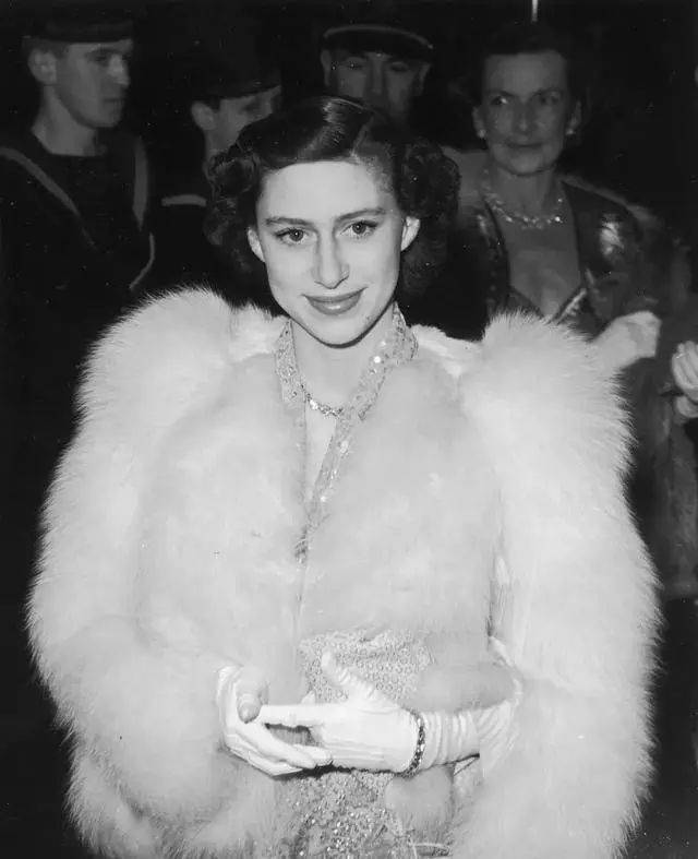 bae6c42a5d124b87b9ed95184c270205_zffvl