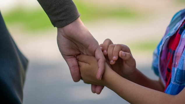 canada-immigration-attente-delais-reunification-familles-81174_kfmzl