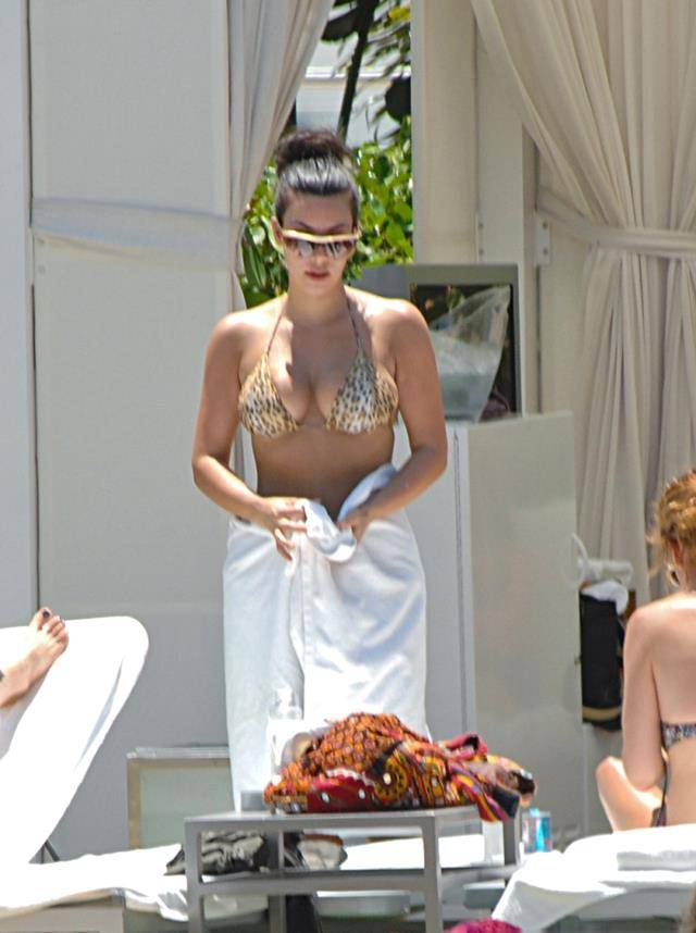 f6d5fcff7e614ed08bfbcbc19719bff1_t25wz