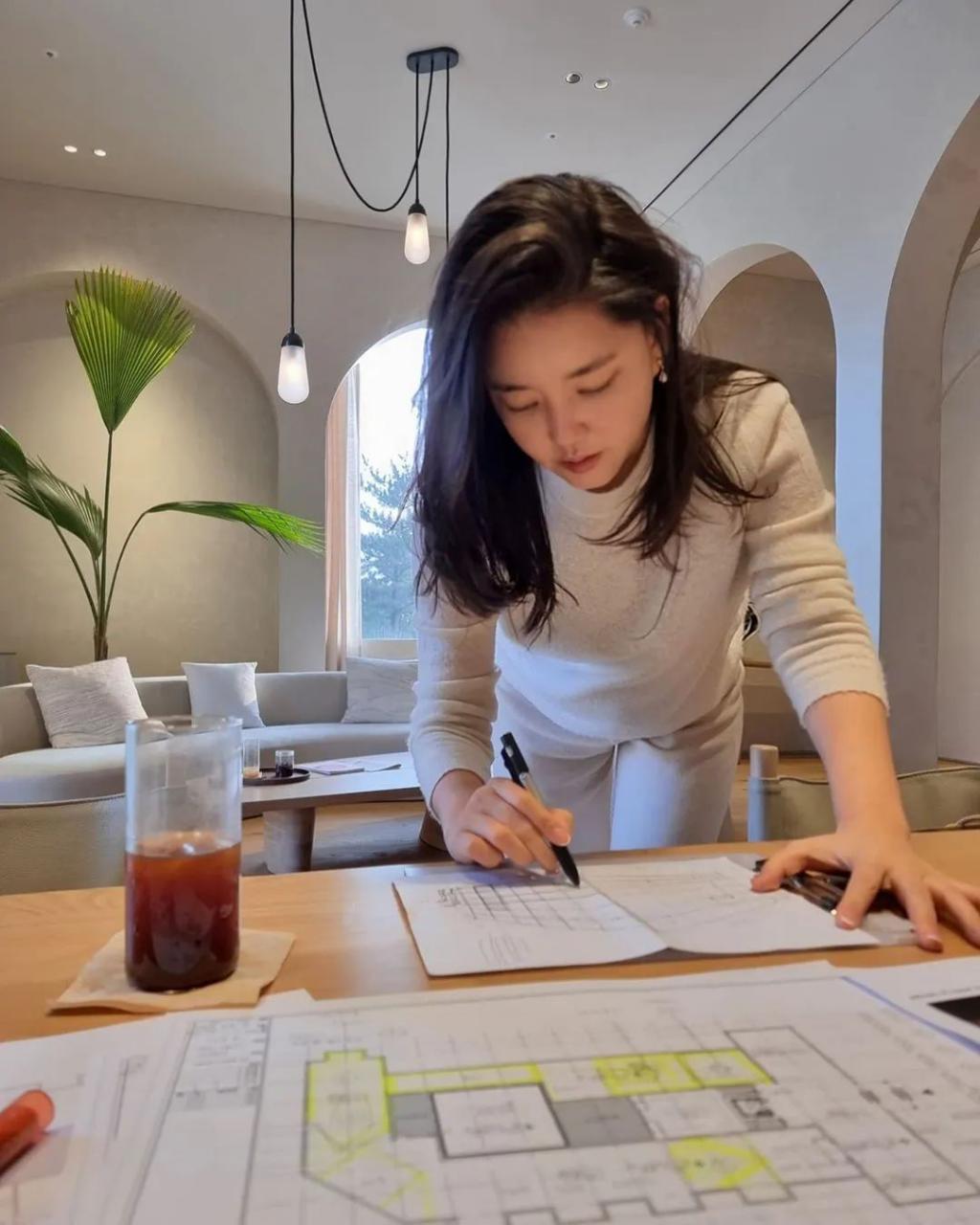 frc-28823bad6f66047f91255a83c635353c_hlg1m