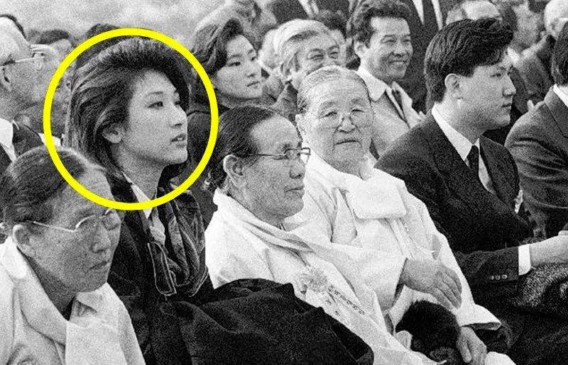 frc-532436408f7cdd794049f61d0bce0f00_zxyd8