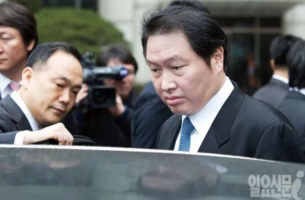 frc-7921aed8bb24cba03f606362b4fe36d9_34fxw