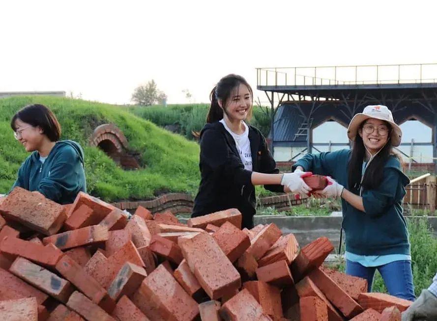 frc-d84615d55e56f87bb2289706bf1dc219_pgx8v