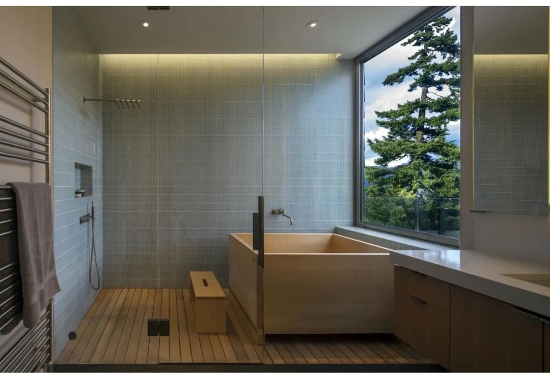 640_ybkptlakcchm4gh5d77y