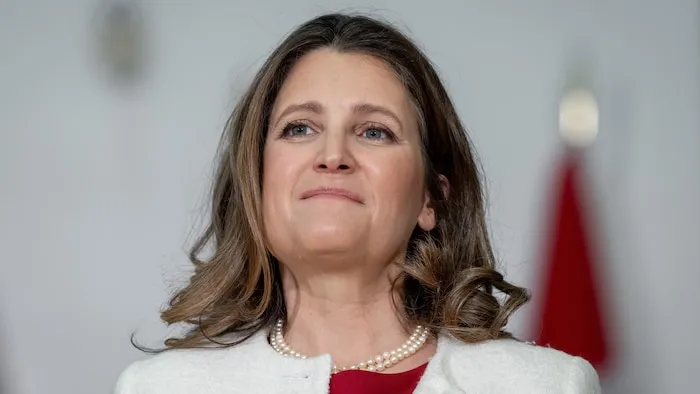 财政部长方慧兰（Chrystia Freeland）。