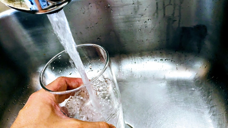 eau-potable-pfas-tests-sanguins-9349-20250801-112244-688d05f4af3fb eau-potable-pfas-tests-sanguins-9349-20250801-112244-688d05f4af3fb
