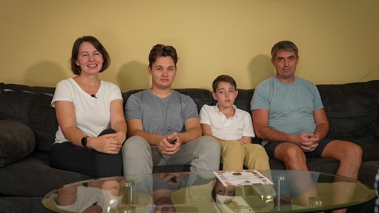 immigration-kushko-family-ukraine-ottawa-20251020-110536-68f679f0ee817 immigration-kushko-family-ukraine-ottawa-20251020-110536-68f679f0ee817