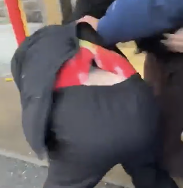 640-20251126-145659-692785bb74778