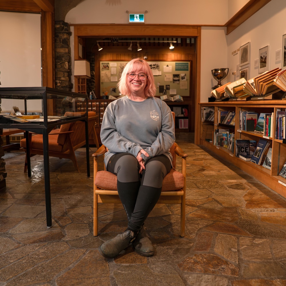 kate-riordon-archiviste-whyte-musee-banff-20251126-092517-692737fd4e454
