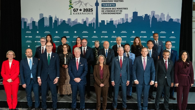 tim-hodgson-julie-dabrusin-chris-wright-g7-reunion-ministerielle-energie-environnement-canada-etats-unis-20251103-115212-690907ec232d4 tim-hodgson-julie-dabrusin-chris-wright-g7-reunion-ministerielle-energie-environnement-canada-etats-unis-20251103-115212-690907ec232d4