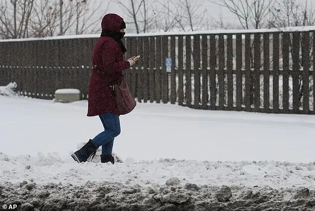 640-20251203-140609-6930b451e76cb