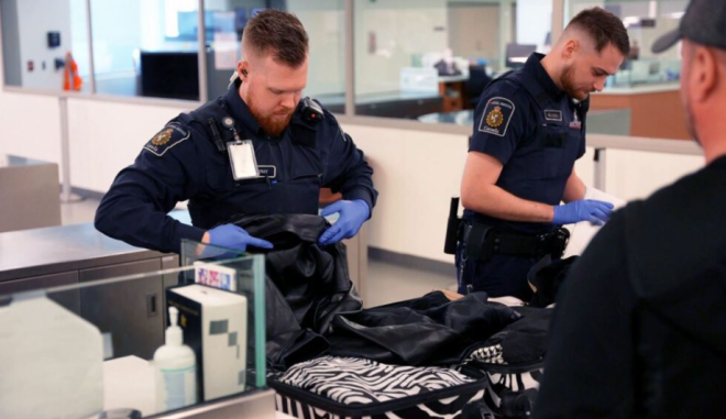 69496ee4e1734-20251222-114843-6949a09b29fef