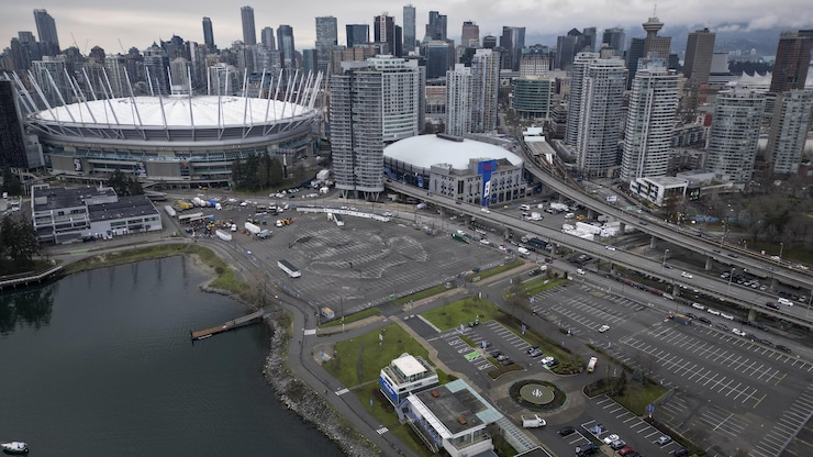 concord-pacific-landing-bc-place-viaducts-georgia-viaduct-false-creek-20251213-093354-693da3827a5b5 concord-pacific-landing-bc-place-viaducts-georgia-viaduct-false-creek-20251213-093354-693da3827a5b5
