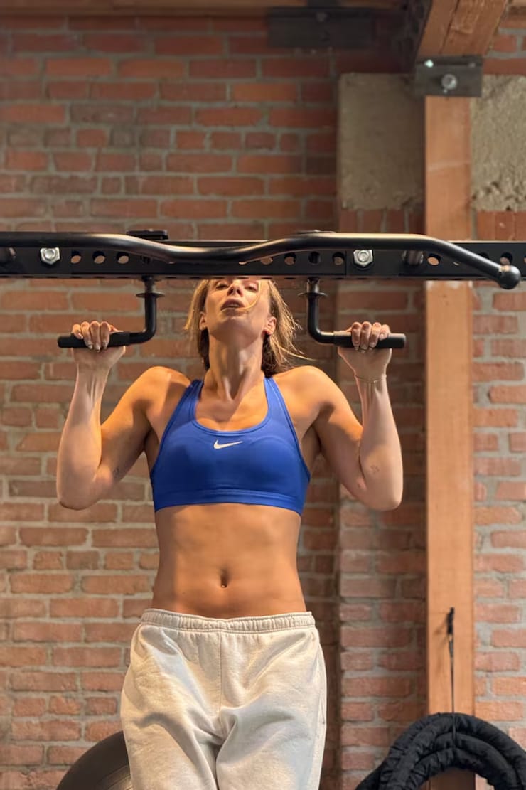 penny-oleksiak-2025-los-angeles-20251210-121255-6939d447375b5