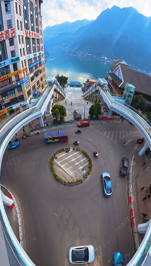 a_4GFG4-20260212-093408-698e0f10f3302