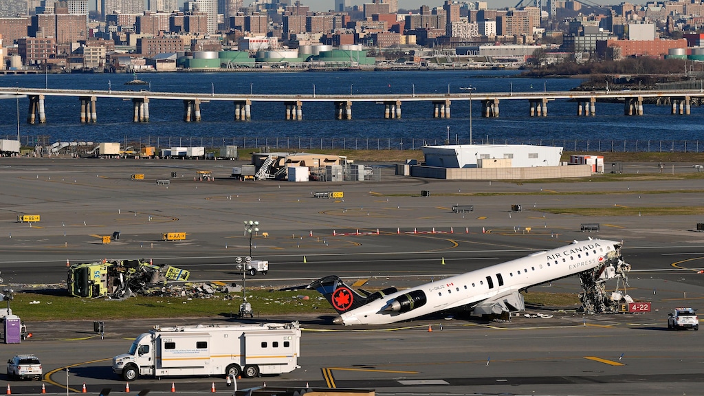 avion-air-canada-laguardia-accident-20260324-090816-69c2b6f06df9a