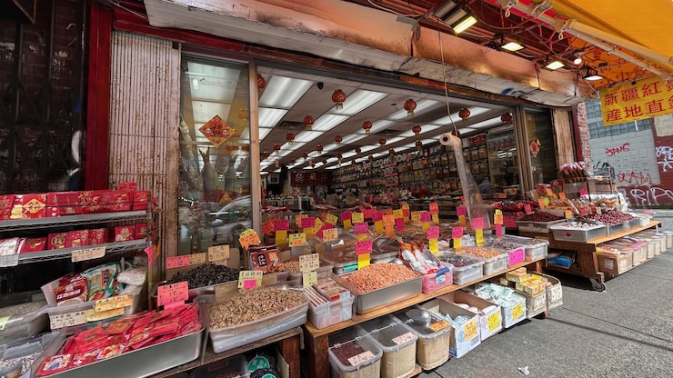 vancouver-chinatown-20260323-120821-69c18fa5cdfb4