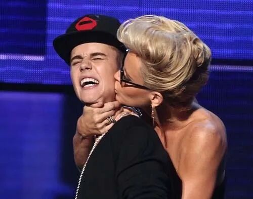 640-20260415-150349-69e00b4517dc9 640-20260415-150349-69e00b4517dc9