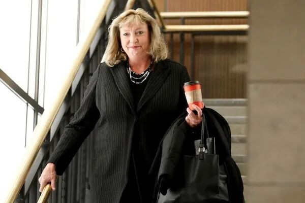 69da63d0bbf74-20260411-183918-69daf7c6d0417