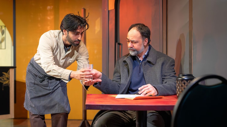 behind-the-moon-99274-20260409-140644-69d814e424d1f behind-the-moon-99274-20260409-140644-69d814e424d1f